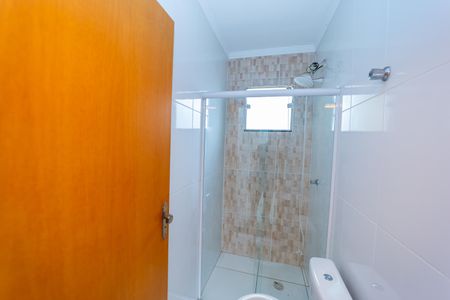 Casa de condomínio para alugar com 120m², 3 quartos e 2 vagasBanheiro da Suíte