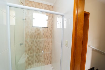 Casa de condomínio para alugar com 120m², 3 quartos e 2 vagasBanheiro