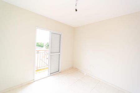 Casa de condomínio para alugar com 120m², 3 quartos e 2 vagasSuíte