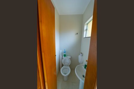 Casa de condomínio para alugar com 120m², 3 quartos e 2 vagasLavabo