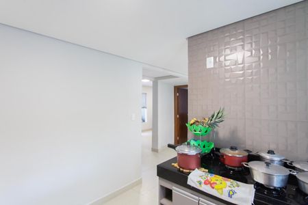 Casa à venda com 247m², 4 quartos e 3 vagas Casa à venda com 247m², 4 quartos e 3 vagasCozinha