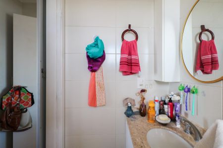 Apartamento à venda com 107m², 3 quartos e 3 vagasBanheiro da Suíte