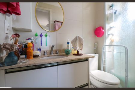 Apartamento à venda com 107m², 3 quartos e 3 vagasBanheiro da Suíte