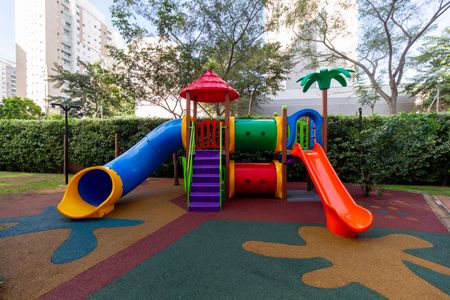 Apartamento para alugar com 42m², 2 quartos e sem vagaPlayground