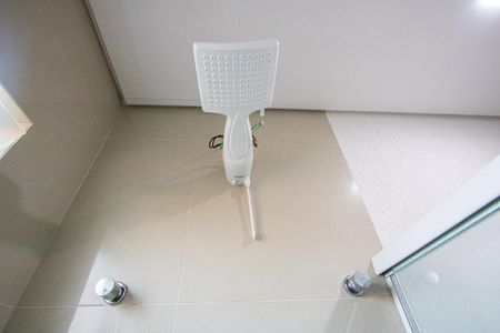 Casa à venda com 212m², 3 quartos e 5 vagasBanheiro  Suíte 2