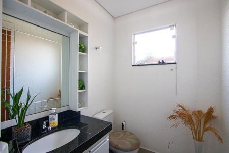 Casa à venda com 212m², 3 quartos e 5 vagasLavabo