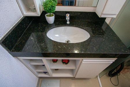 Casa à venda com 212m², 3 quartos e 5 vagasBanheiro  Suíte 3