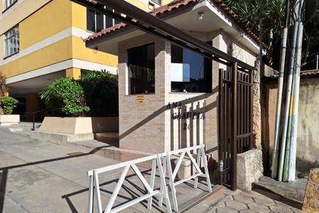 Apartamento à venda com 60m², 2 quartos e 1 vagaFachada