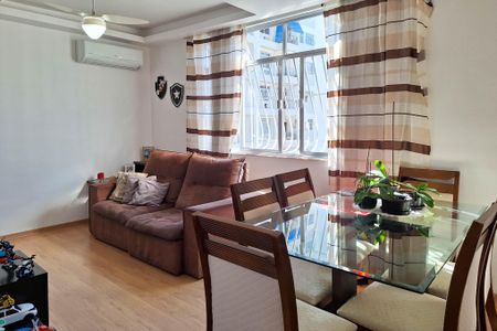 Apartamento à venda com 60m², 2 quartos e 1 vagaSala