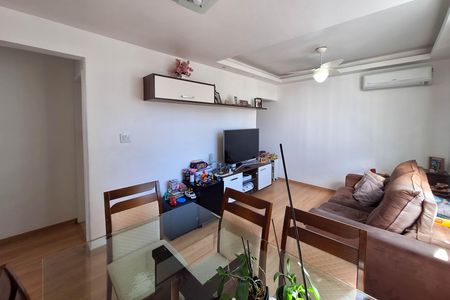 Apartamento à venda com 60m², 2 quartos e 1 vagaSala