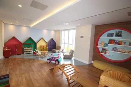 Apartamento à venda com 67m², 2 quartos e 1 vagaÁrea Comum