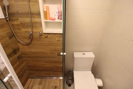 Apartamento à venda com 67m², 2 quartos e 1 vagaBanheiro