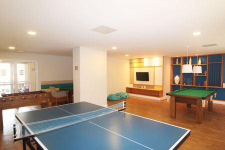 Apartamento à venda com 67m², 2 quartos e 1 vagaÁrea Comum