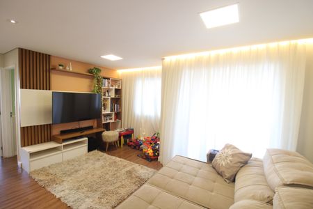 Apartamento à venda com 67m², 2 quartos e 1 vagaSala