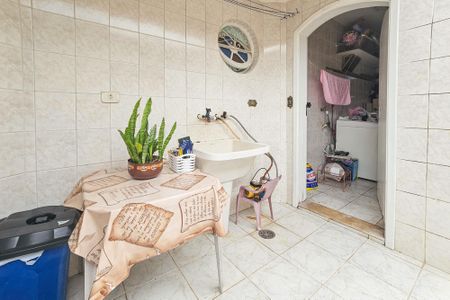 Casa para alugar com 217m², 4 quartos e 2 vagasÁrea de serviço