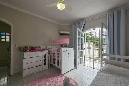 Casa para alugar com 217m², 4 quartos e 2 vagas Casa para alugar com 217m², 4 quartos e 2 vagasQuarto 1