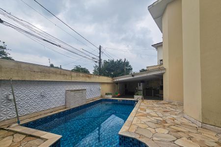 Casa para alugar com 217m², 4 quartos e 2 vagas Casa para alugar com 217m², 4 quartos e 2 vagasÁrea de Lazer privativa