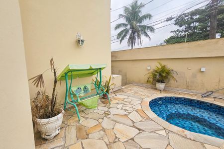 Casa para alugar com 217m², 4 quartos e 2 vagas Casa para alugar com 217m², 4 quartos e 2 vagasÁrea de Lazer privativa