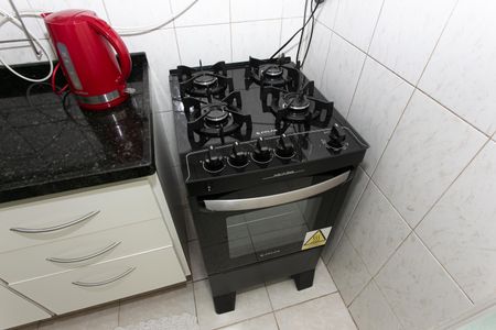 Apartamento à venda com 57m², 2 quartos e 1 vagaCozinha - Fogão