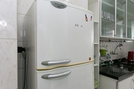 Apartamento à venda com 57m², 2 quartos e 1 vagaCozinha - Geladeira