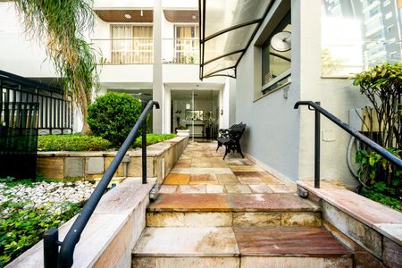 Apartamento à venda com 57m², 2 quartos e 1 vagaEntrada