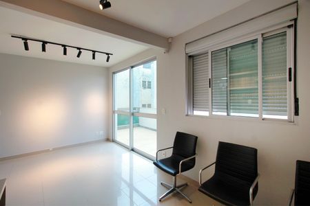 Apartamento à venda com 166m², 2 quartos e 3 vagasSala