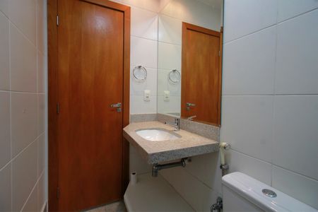 Apartamento à venda com 166m², 2 quartos e 3 vagasBanheiro