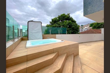 Apartamento à venda com 166m², 2 quartos e 3 vagasVaranda da Sala