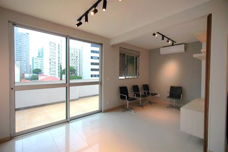 Apartamento à venda com 166m², 2 quartos e 3 vagasSala