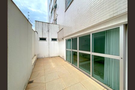 Apartamento à venda com 166m², 2 quartos e 3 vagasÁrea comum - Patio do Salão