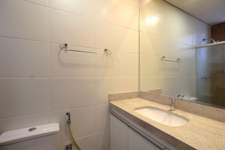 Apartamento à venda com 166m², 2 quartos e 3 vagasBanheiro da Suíte