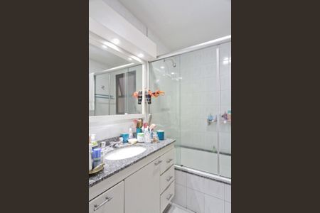 Apartamento à venda com 127m², 3 quartos e 3 vagasBanheiro da Suíte