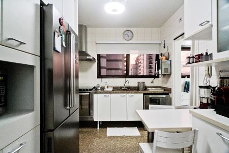 Apartamento à venda com 127m², 3 quartos e 3 vagasCozinha