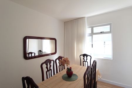 Apartamento à venda com 125m², 3 quartos e 2 vagasSala