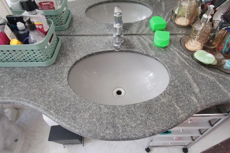 Apartamento à venda com 125m², 3 quartos e 2 vagasBanheiro