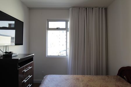 Apartamento à venda com 125m², 3 quartos e 2 vagasQuarto 3