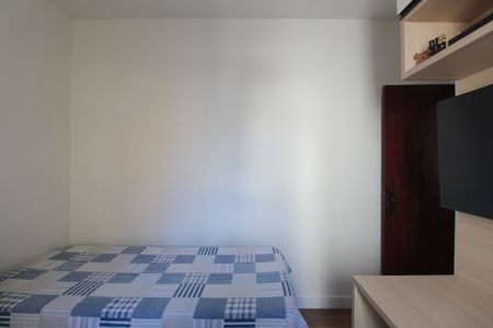Apartamento à venda com 125m², 3 quartos e 2 vagasQuarto 2
