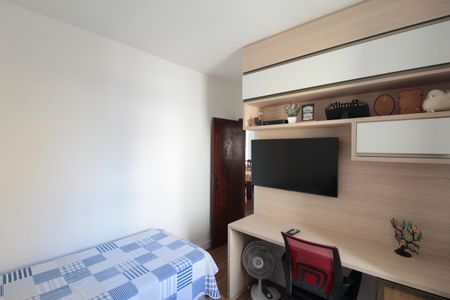 Apartamento à venda com 125m², 3 quartos e 2 vagasQuarto 2