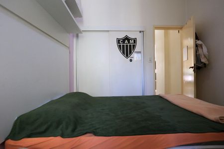 Apartamento à venda com 140m², 2 quartos e sem vagaQuarto 2
