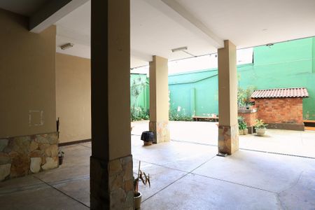 Apartamento à venda com 140m², 2 quartos e sem vagaÁrea comum