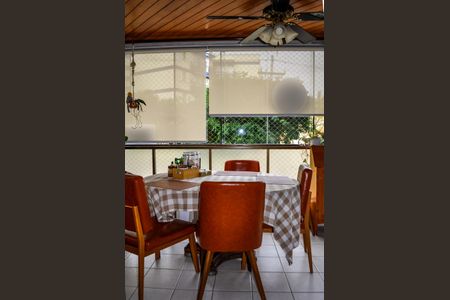 Apartamento à venda com 78m², 2 quartos e 2 vagasSala - varanda