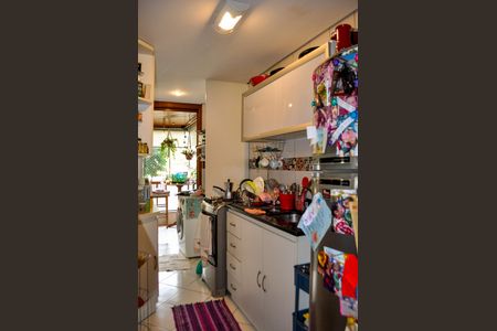 Apartamento à venda com 78m², 2 quartos e 2 vagasCozinha 