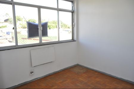 Apartamento à venda com 120m², 4 quartos e 2 vagasQuarto 2