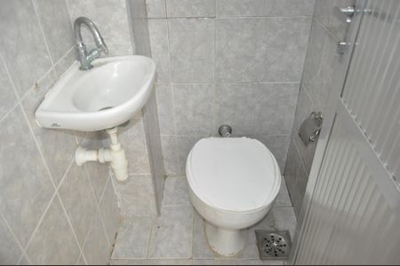 Apartamento à venda com 120m², 4 quartos e 2 vagasBanheiro de Serviço