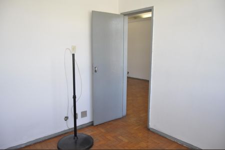 Apartamento à venda com 120m², 4 quartos e 2 vagasQuarto 2