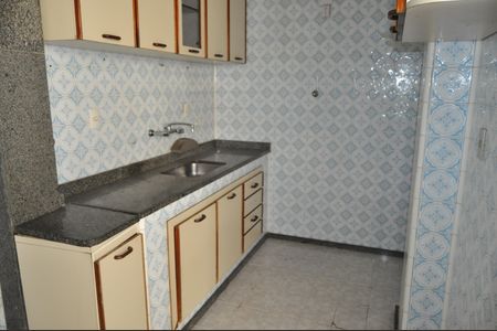 Apartamento à venda com 120m², 4 quartos e 2 vagasCozinha