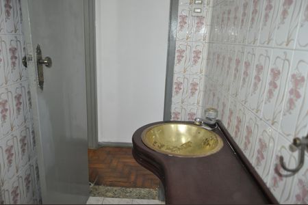 Apartamento à venda com 120m², 4 quartos e 2 vagasBanheiro 2