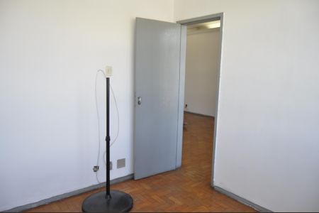 Apartamento à venda com 120m², 4 quartos e 2 vagasQuarto 2