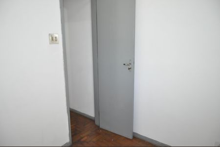 Apartamento à venda com 120m², 4 quartos e 2 vagasQuarto 4