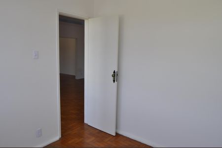 Apartamento para alugar com 120m², 4 quartos e 2 vagasQuarto 2